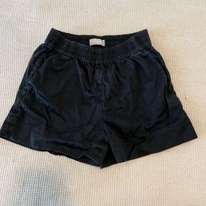 Everlane shorts